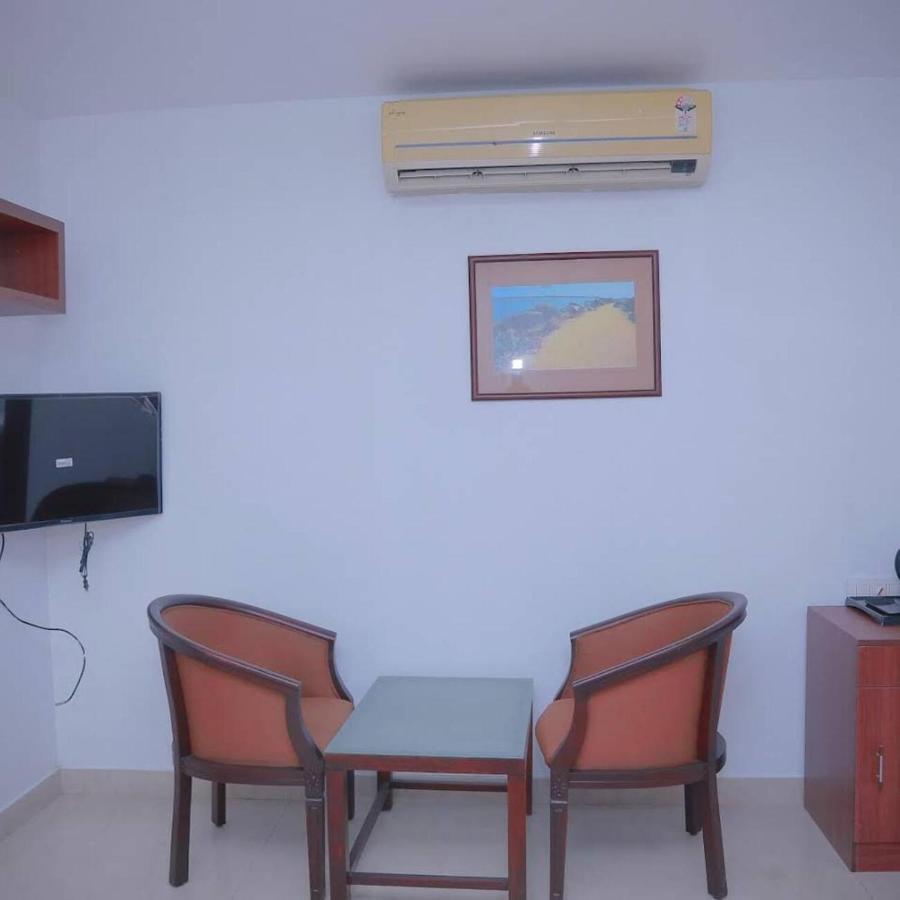 Redbell Suites Malapuram Malappuram Exterior photo